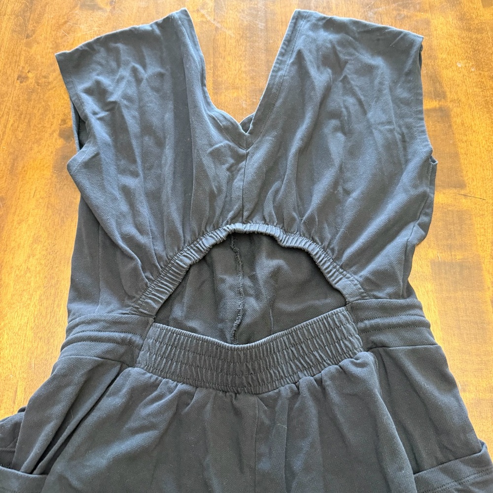 Women’s Patagonia Jumpsuit Romper Open-back Medium Black